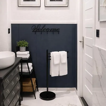 Adagostay Oaza -luksusowe - Blisko Parku Zdrojowego - Parking - Cisza I Relaks Апартаменты *